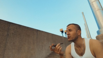 KANDŽIJA: Aktualni singl „Plan“ dobio je svoj popratni video broj sniman mobitelom!